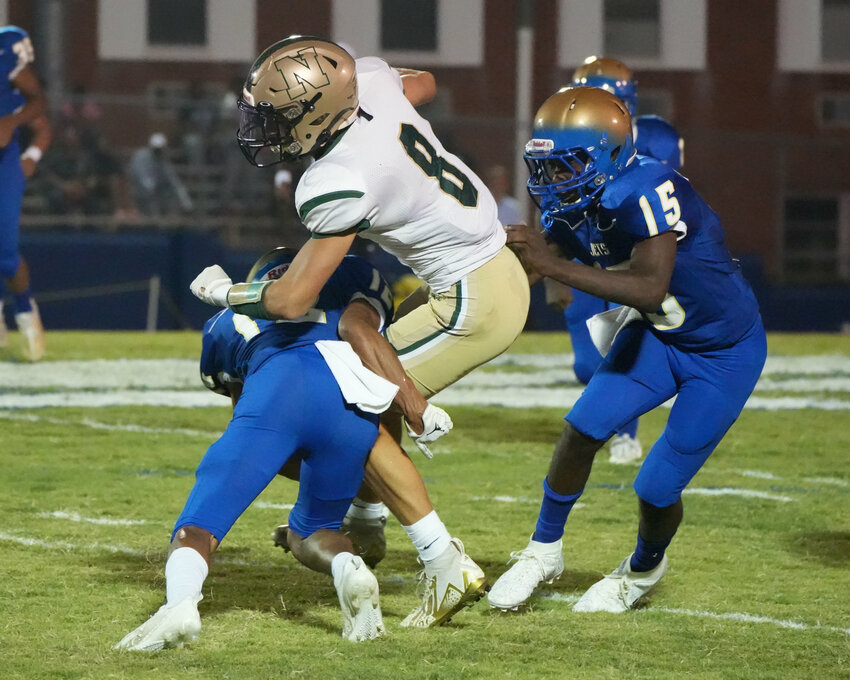 Omar Sanford (15), shown here last season against Northwood, is poised for a big sophomore season with the Jets.