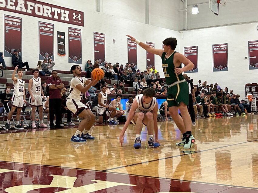 Seaforth's Nate Emerson sets for a shot in the Hawks' win over North Moore on Jan. 3.