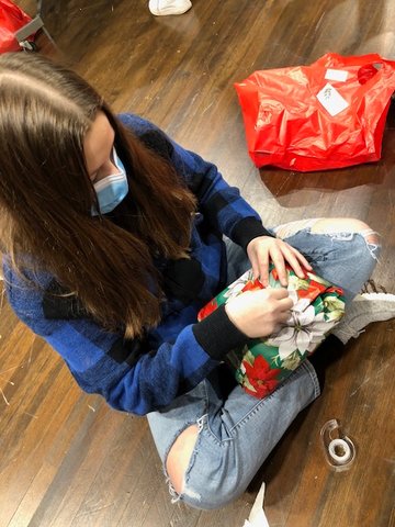 Every gift bag honors the community contributions that make the gifts possible.