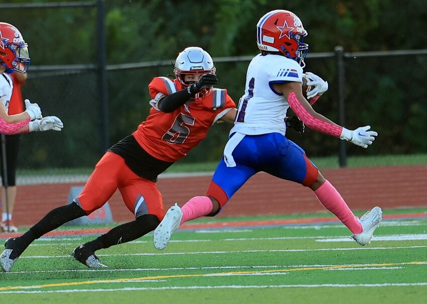 WeBo controlled the entire game against Southmont on Friday and were able to stifle the Mountie offense in a 29-6 Win