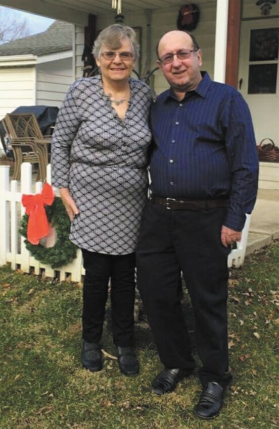 Estell Ray and Patricia Ann (Skelton) Claycomb will celebrate 50 years of marriage on Nov. 23.