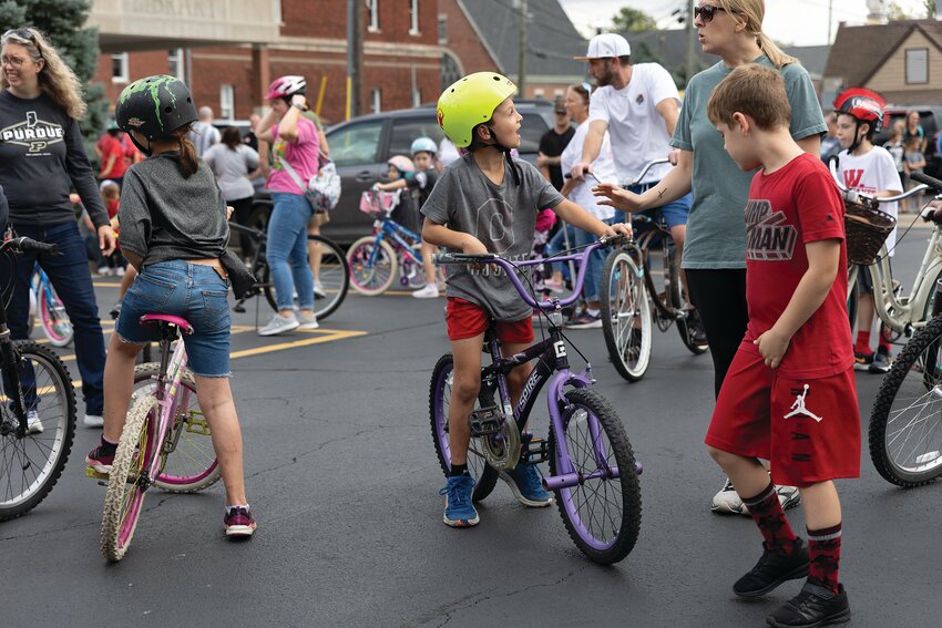 Parents and children gear up for the start of the family-friendly event.