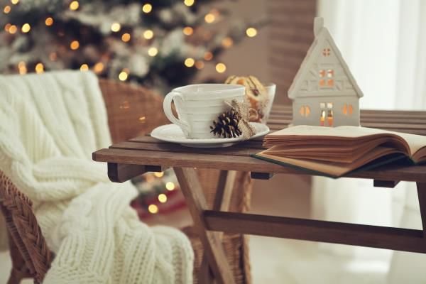 How to Create a Holiday Atmosphere at Home