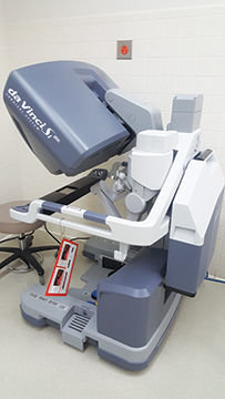 Franciscan Health Crawfordsville is now equipped to offer robotic surgery with the above da Vinci equipment.