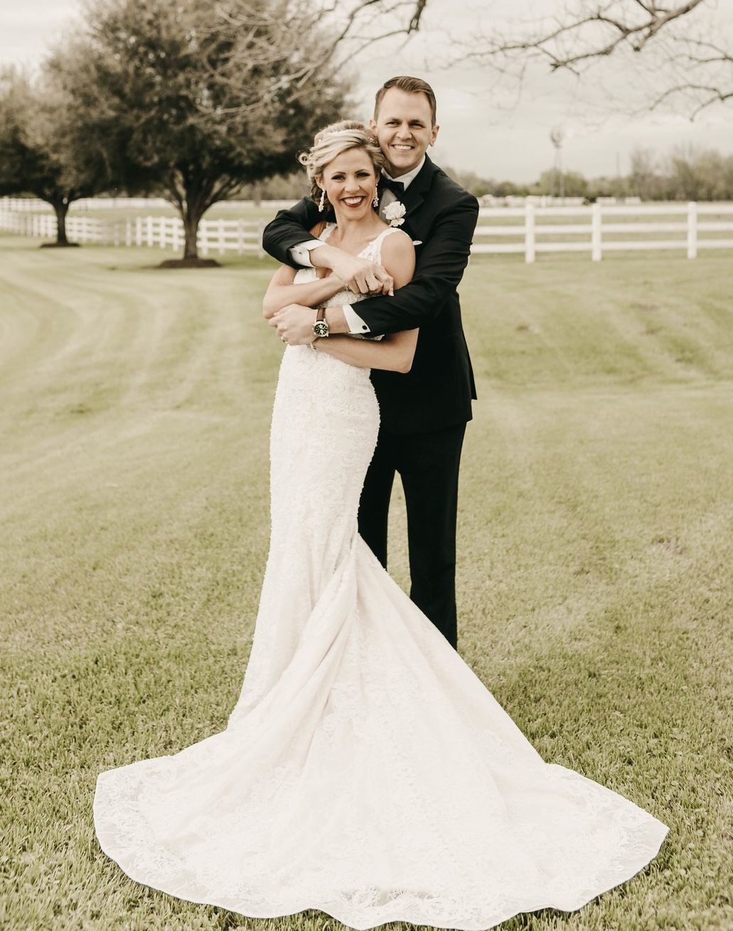 Kristen R. Dobson and Michael K. Hole exchanged wedding vows March 16 at Guardian Angel Catholic Church, Wallis, Texas.
