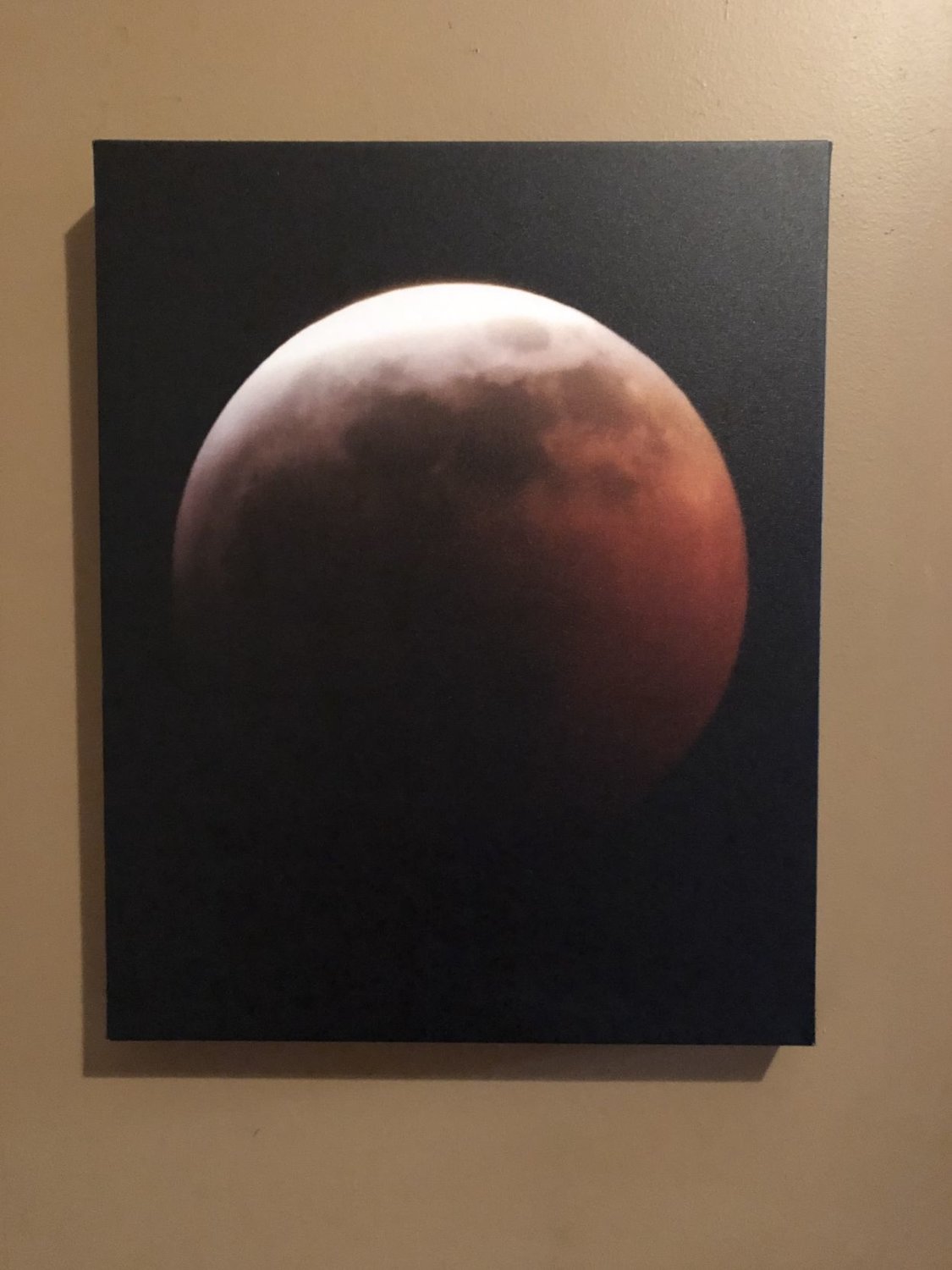 Canvas Super Blood Moon.jpg