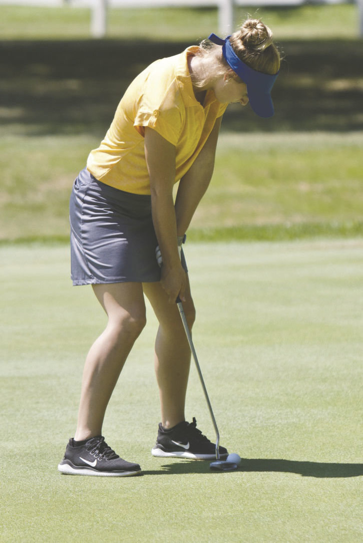 Crawfordsville freshman Sadie Walker fired a 129 on Saturday at the Southmont Invite.