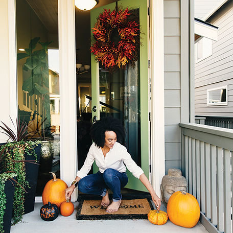 Fall in Love with Outdoor Décor
