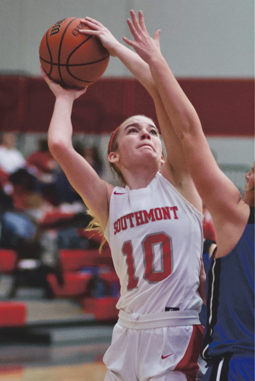 Southmont's Sidney Veatch led the Mounties with 16 points and 14 rebounds in their 54-46 win over North Vermillion on Thursday.