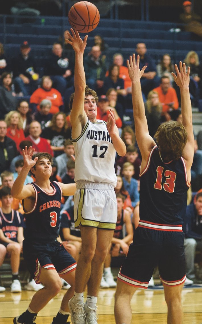 Carson Eberly paced the Mustangs with 11 points in their 61-40 loss to North Montgomery.