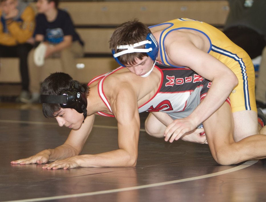Crawfordsville's Clayton Owens and Southmont's Takeshi Greiner will both compete at 145 in Saturdays wrestling reigonal.
