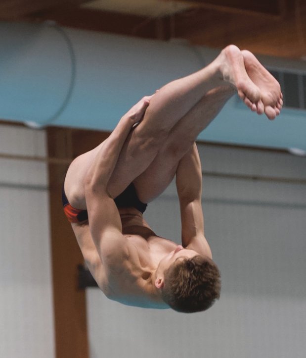 North Montgomery's Stevie Gunderman advanced to the diving regional with a fourth-place finish at the sectional.