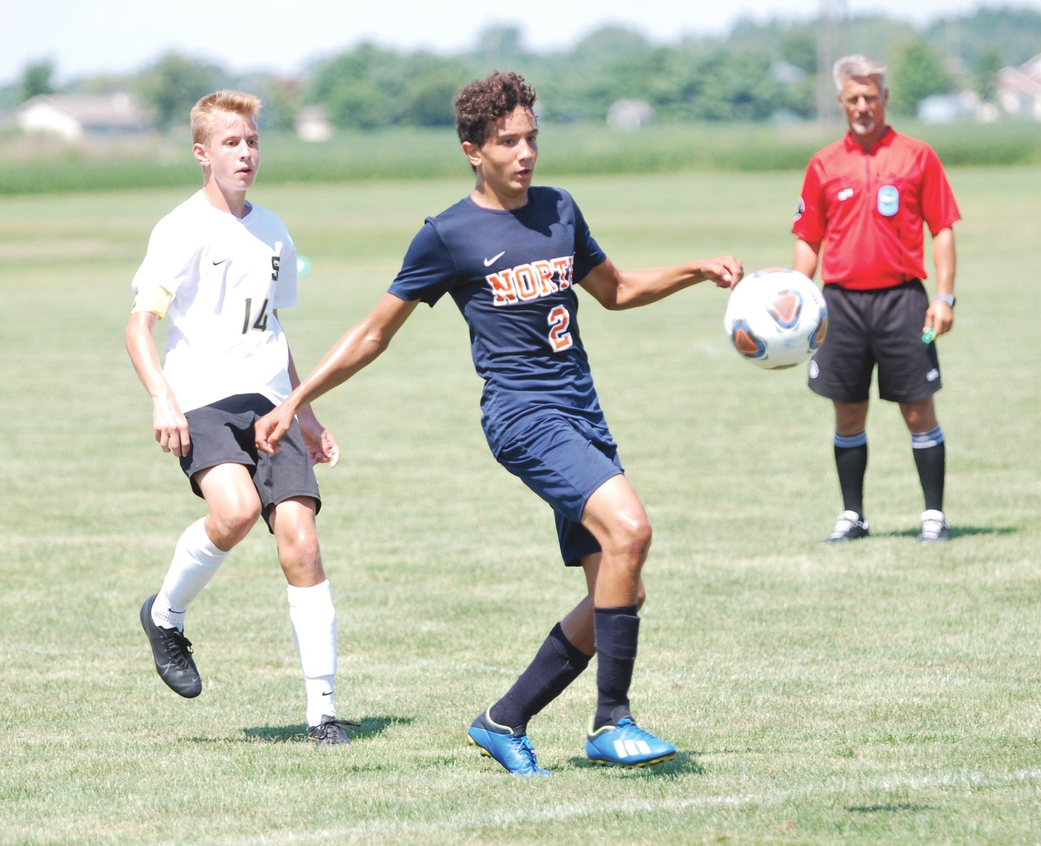 North Montgomery's James McClerkin receives a pass in a match against South Vermillion on Saturday.