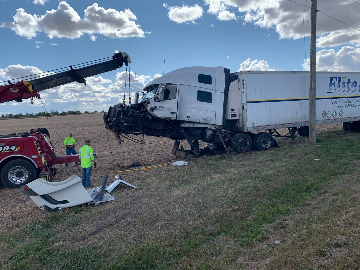 A head-on crash Thursday involving a Honda CRV and a semi-tractor trailer resulted in the death of a Crawfordsville woman.