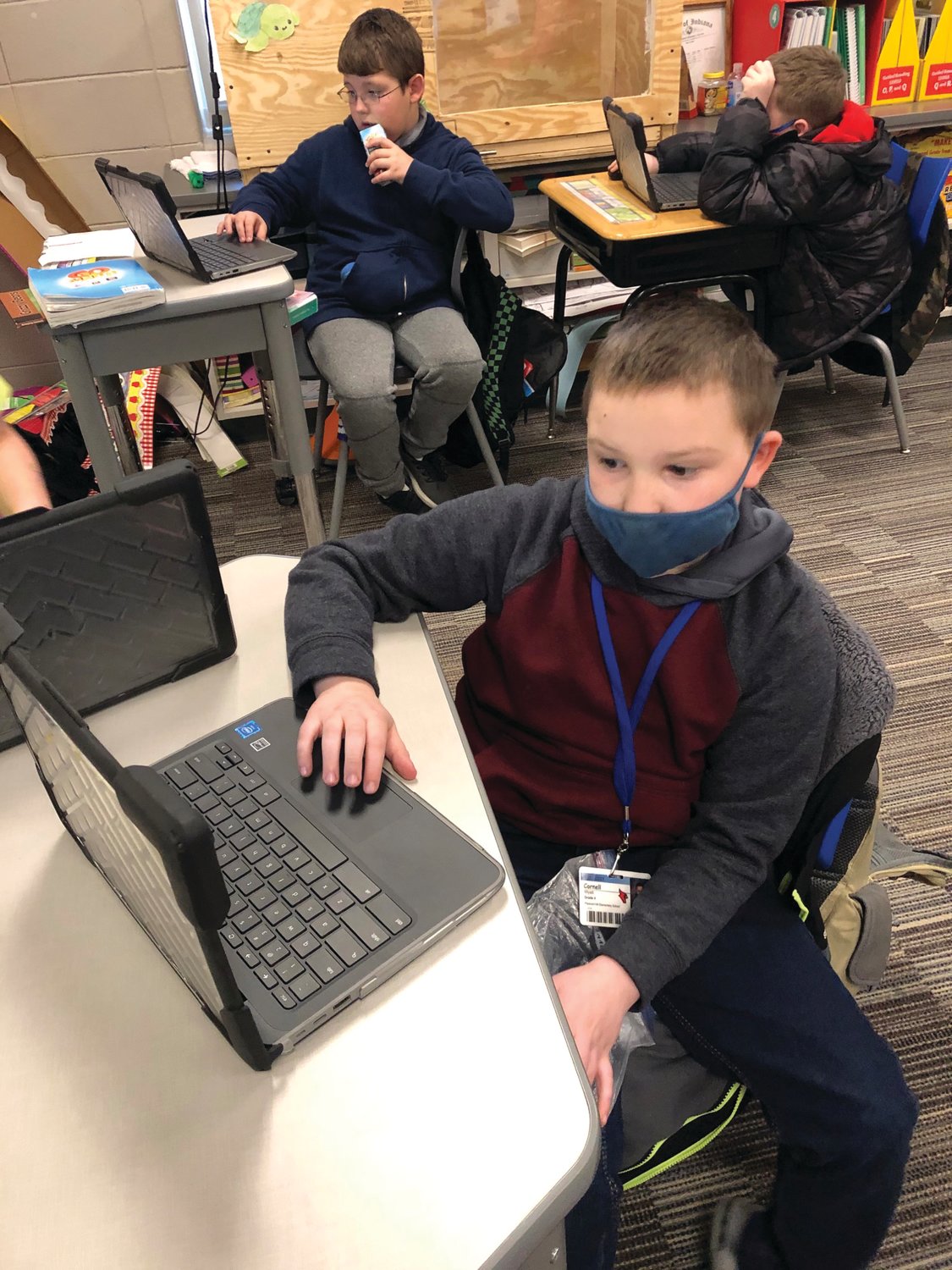 Students use IXL curriculum in Melva Triplet