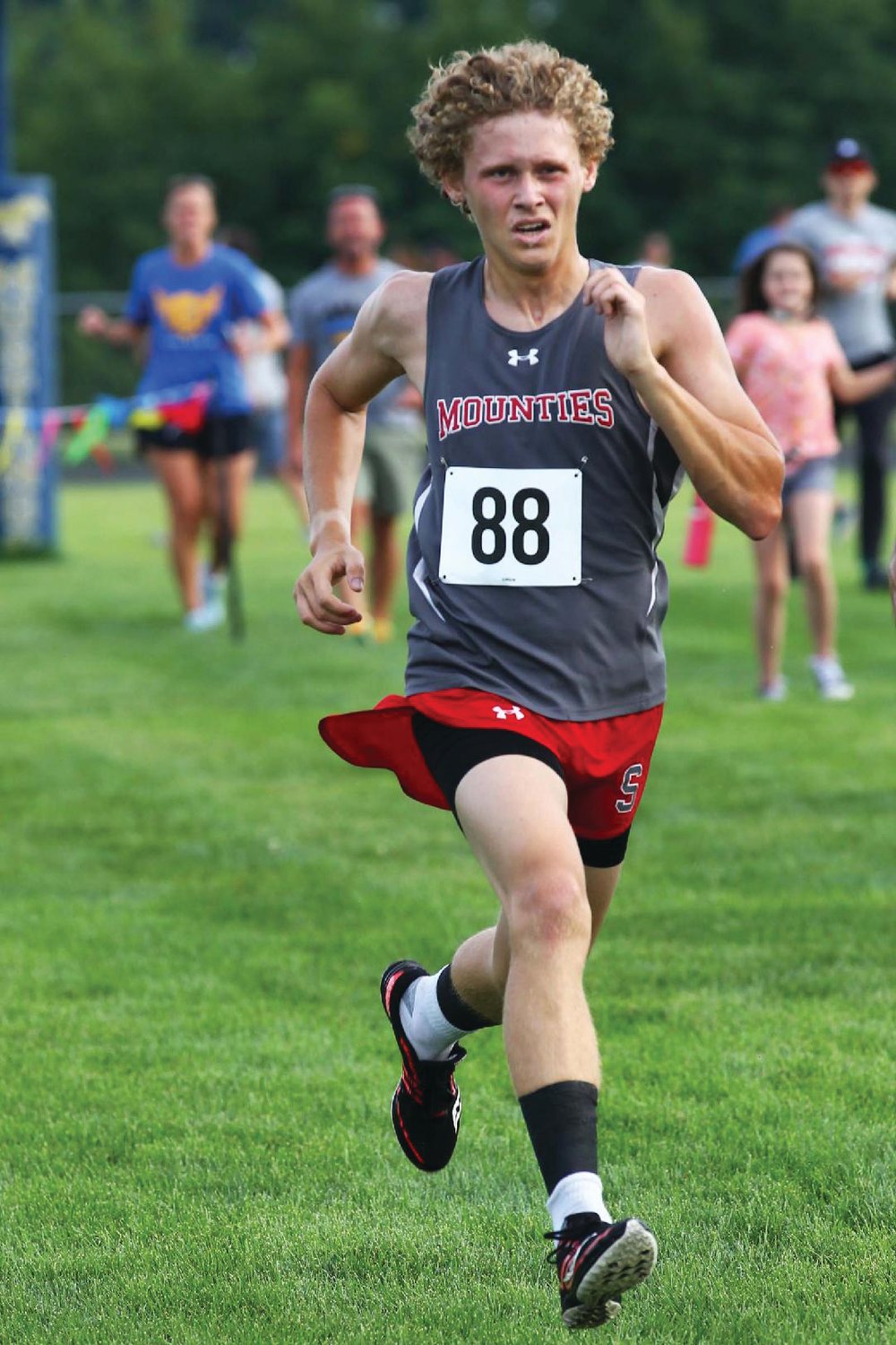 Southmont's Aaron Evans paced 14th.