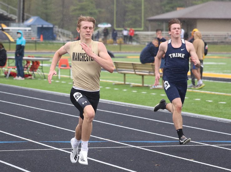 2020 Crawfordsville graduate Tristen Bronaugh competes for Manchester in a meet this spring as a freshman.