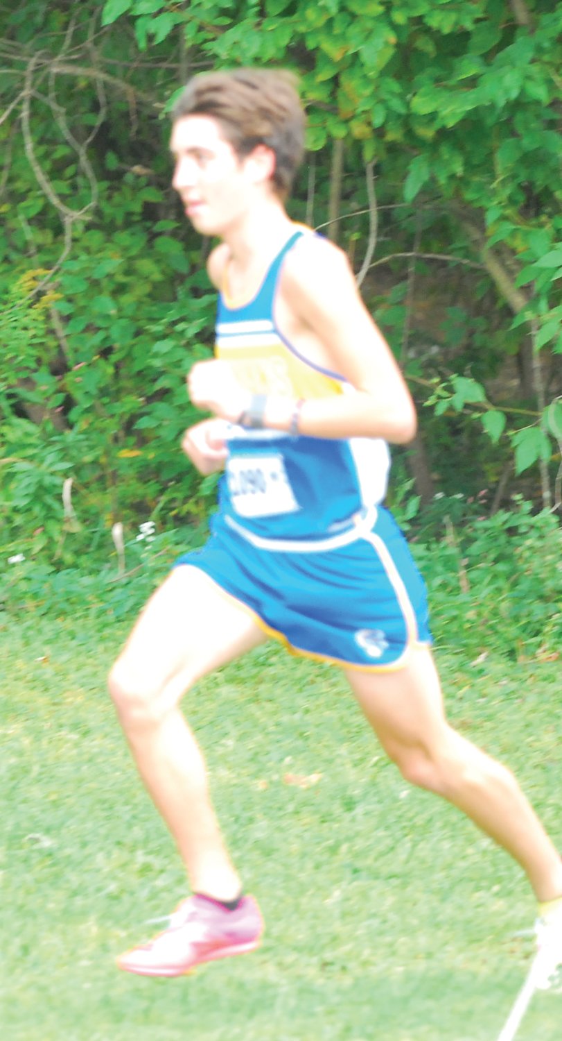 Crawfordsville sophomore was fifth in the boys race.