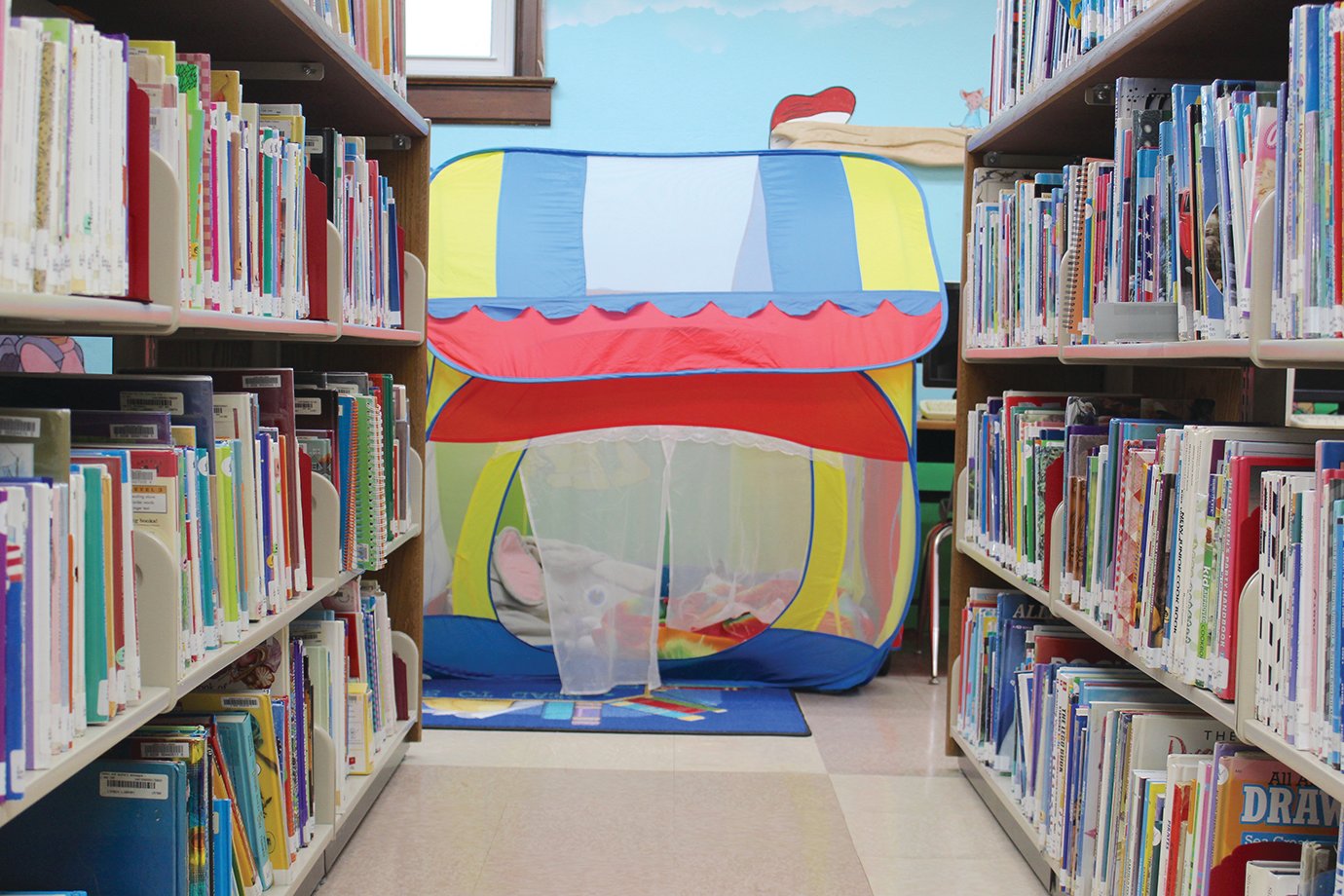 A play tent in the children's area.