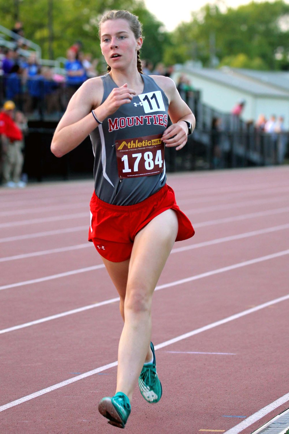 Junior Faith Allen of Southmont ran the 3200m at the Lafayette Jefferson track regional in a time of 12:02.44.