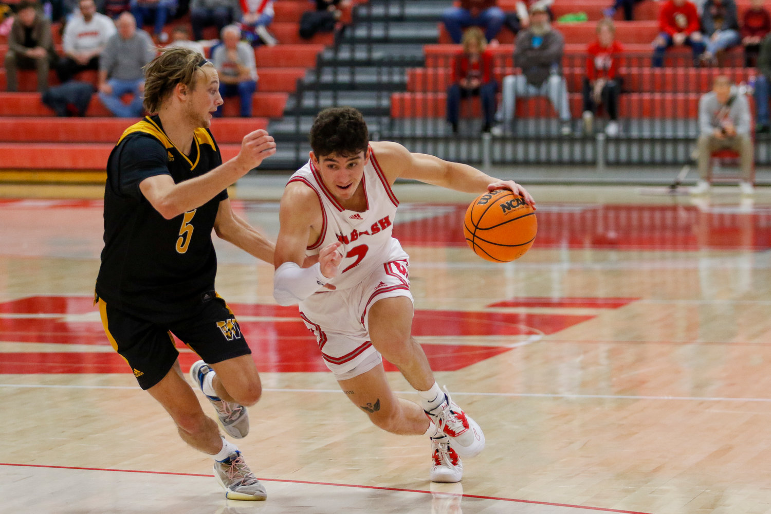 Vinny Buccilla scored 16 points and was a perfect 6-6 from the field as Wabash got a big time 83-68 win over The College of Wooster on Saturday. Wabash, Wooster, and Ohio Wesleyan now sit all 4-1 in the NCAC.