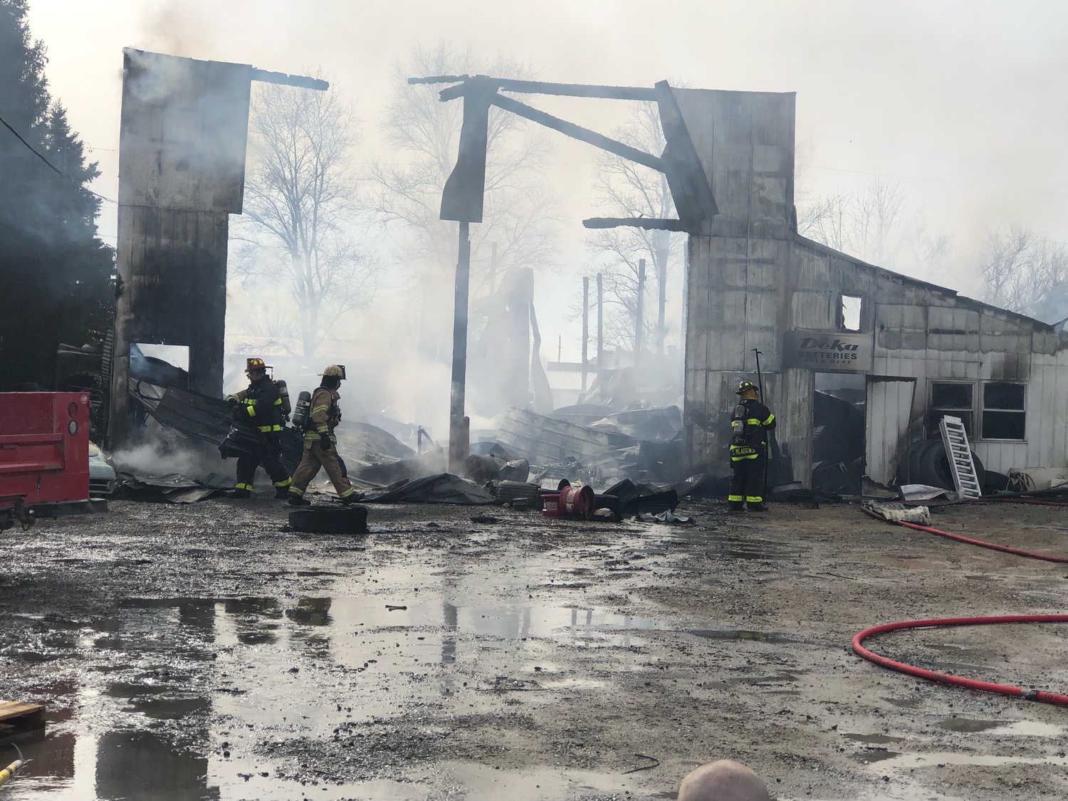 Firefighters from several departments responded Wednesday morning to a structure fire in the 100 block of East Wabash Street in Wingate. The fire was reported about 10:45 a.m. at Bane Auto LLC, an auto repair and tire service shop. No injuries were reported. The building and its contents were destroyed in the blaze.