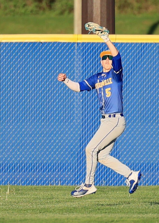 Kaden Patton makes a catch out in right field.