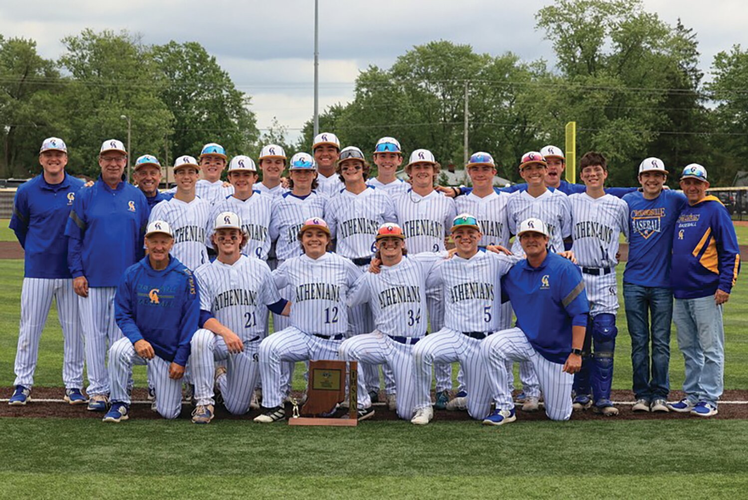 For the 1st time since 2013 and the 18th time in program history, Crawfordsville baseball won the sectional title with a 9-1 win over Western Boone.