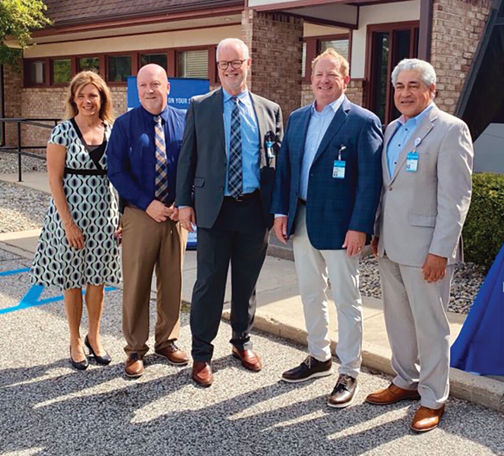 Cynthia Ratcliff, Administrative Director of Operations for Franciscan Health, Mayor Barton, Dr. Randall Moore, Sr. Vice President Health & Care Services, Chief Operating Officer, Craig Miller, Administrative Director Ambulatory Services and Carlos Vasquez, Vice President and COO.
