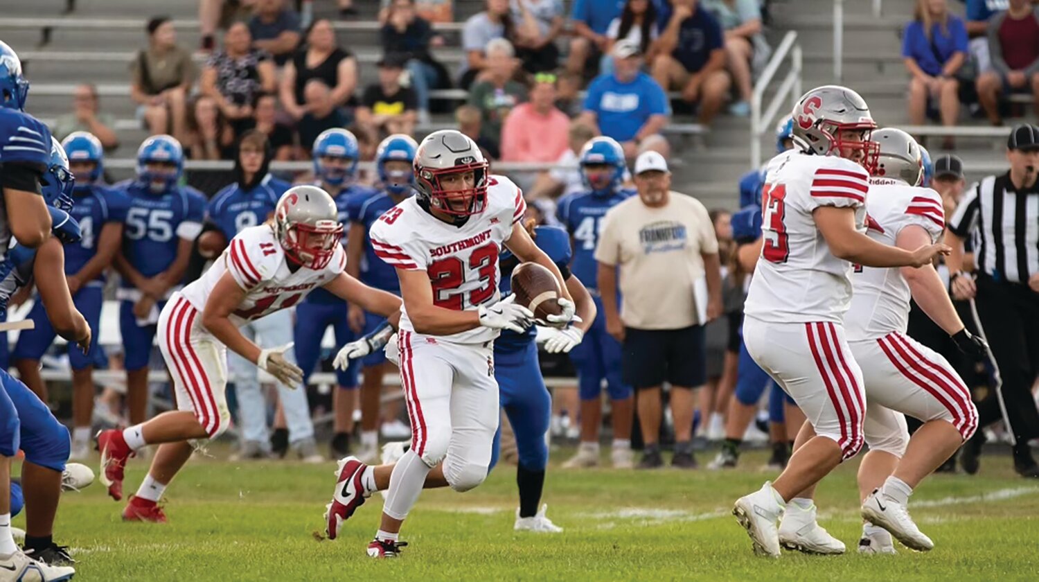 Cale Chadd rushes the ball in Friday’s Mountie 40-0 win over Frankfort.