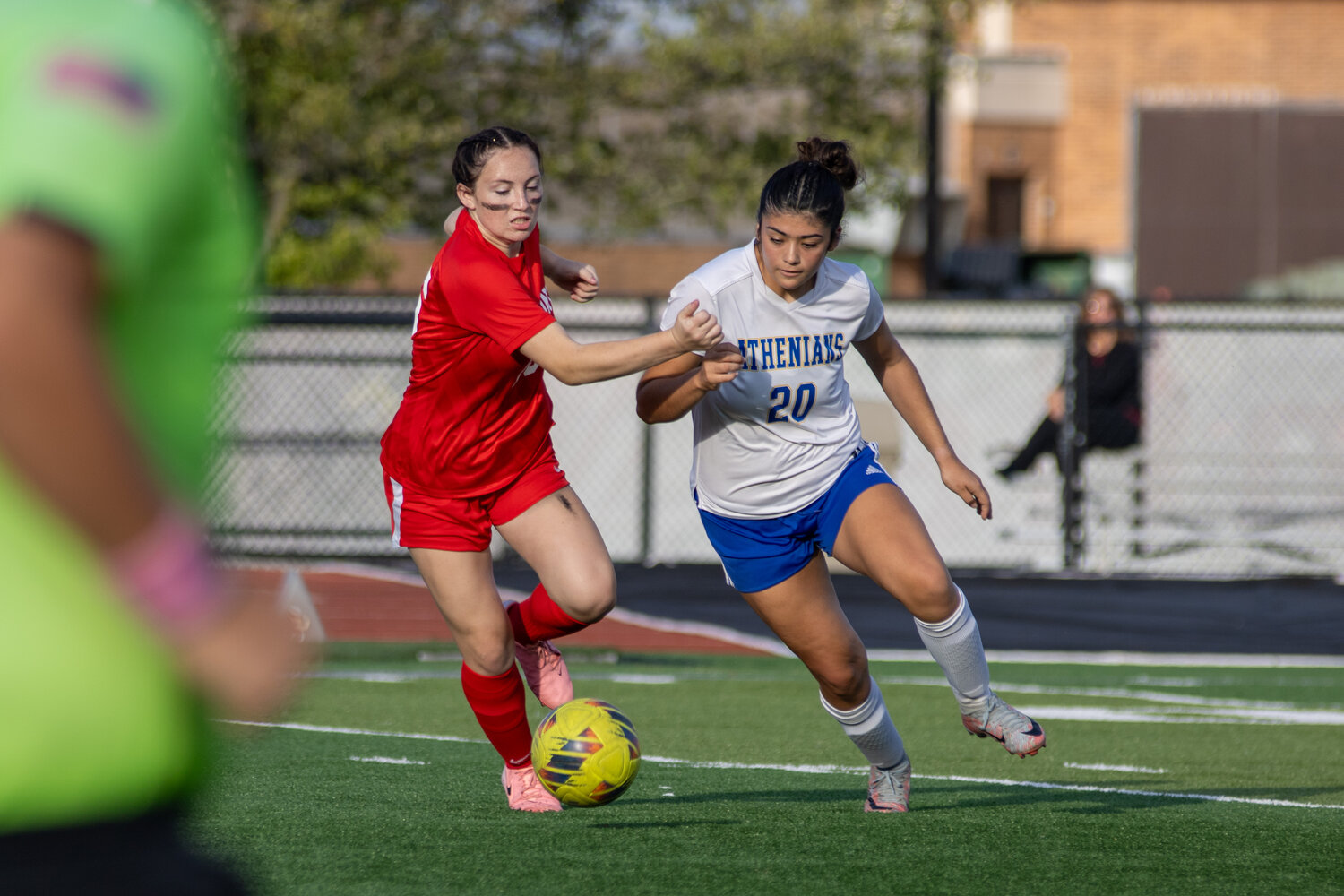 Kaelynn Sanburn (16) and Laila Torres (20)