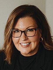 Tia Stultz