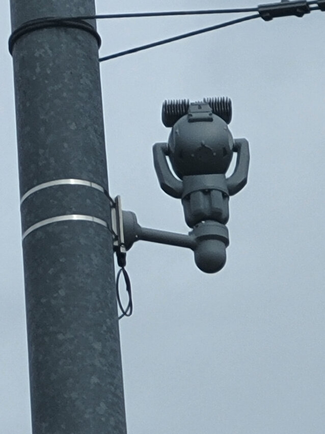 A machine vision camera positioned next to U.S. 13 in the Smyrna area gathers traffic information and transmits it to artificial intelligence software for the Delaware Department of Transportation.