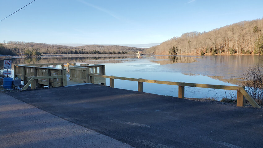 Maryland DNR announced there is a new accessible fishing pier in Garrett County. An ADA-compliant fishing pier was completed at Piney Reservoir this fall. In addition, significant improvements were made to the parking area.
