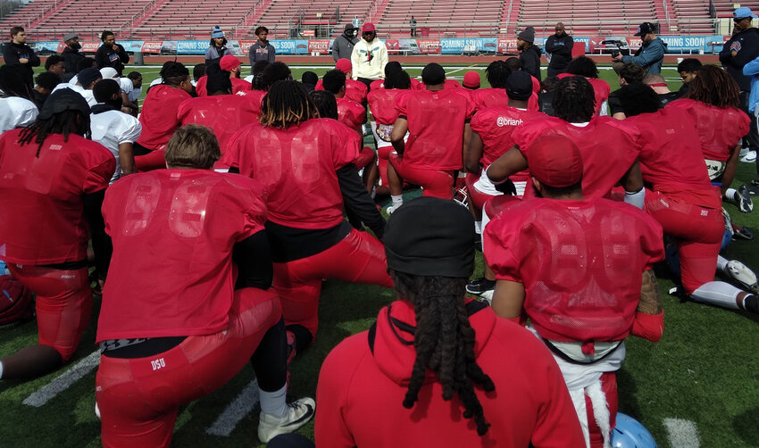 Delaware State sorting out revamped quarterback room | Bay to Bay News