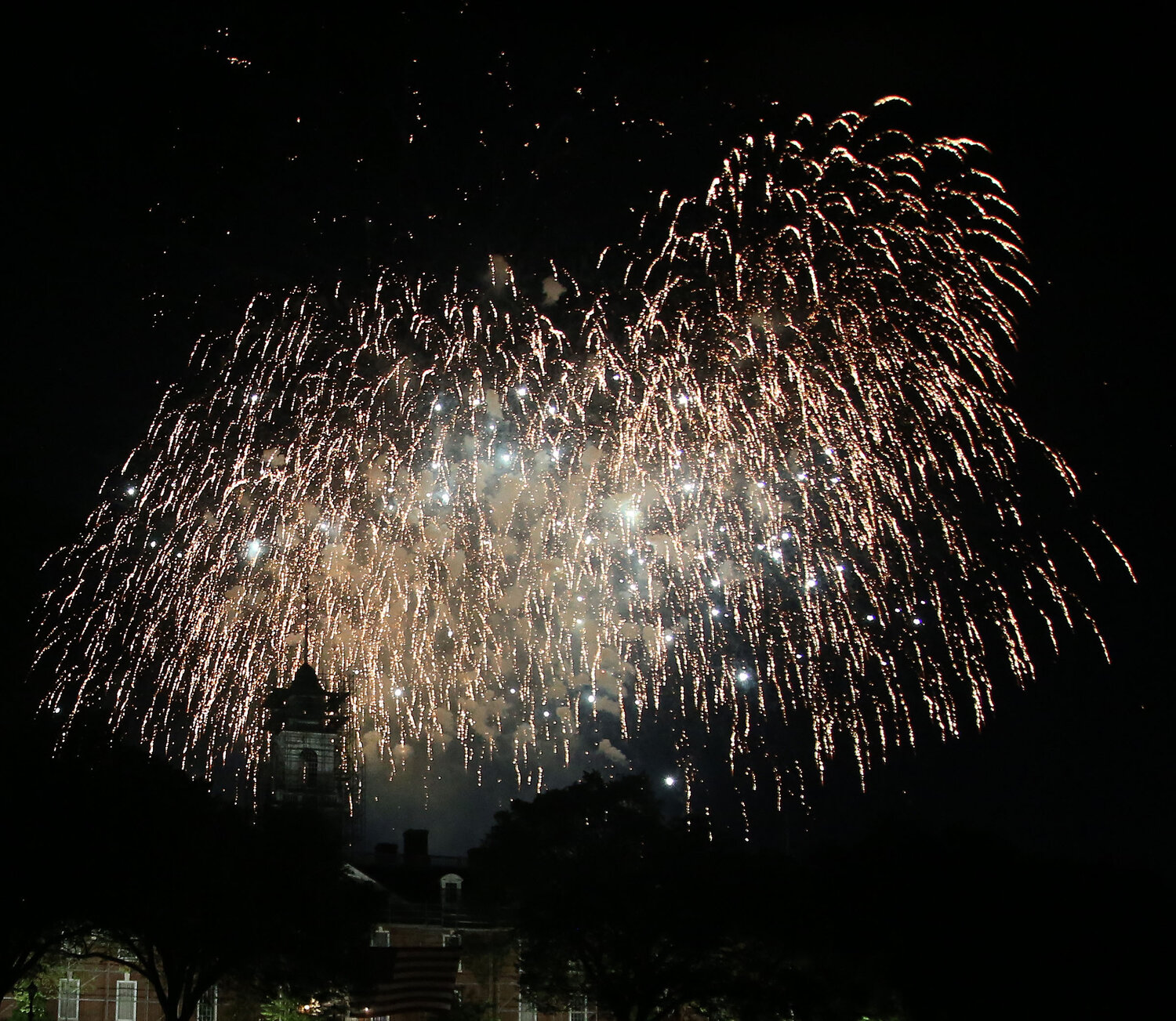 Dover celebrates Independence Day with fireworks at Legislative Hall