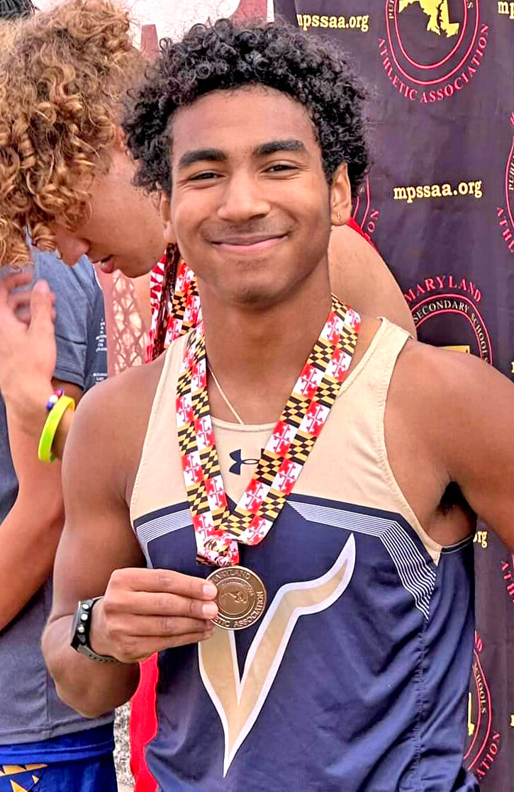 C-SD's Te'Kai Drummond earned a medal and a place on the podium at the state cross country finals, by virtue of his 19th-place finish.