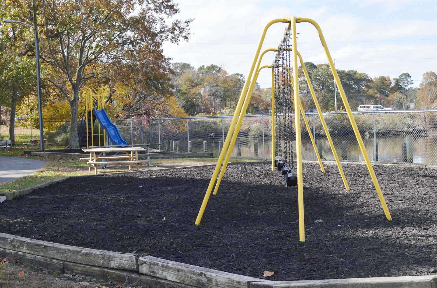 Lowe’s makeover of Millsboro park draws kudos | Bay to Bay News