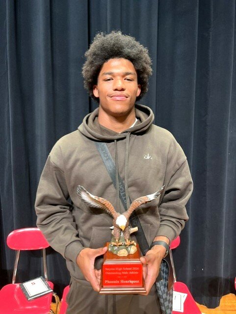 Smyrna High graduates plan to play in college
