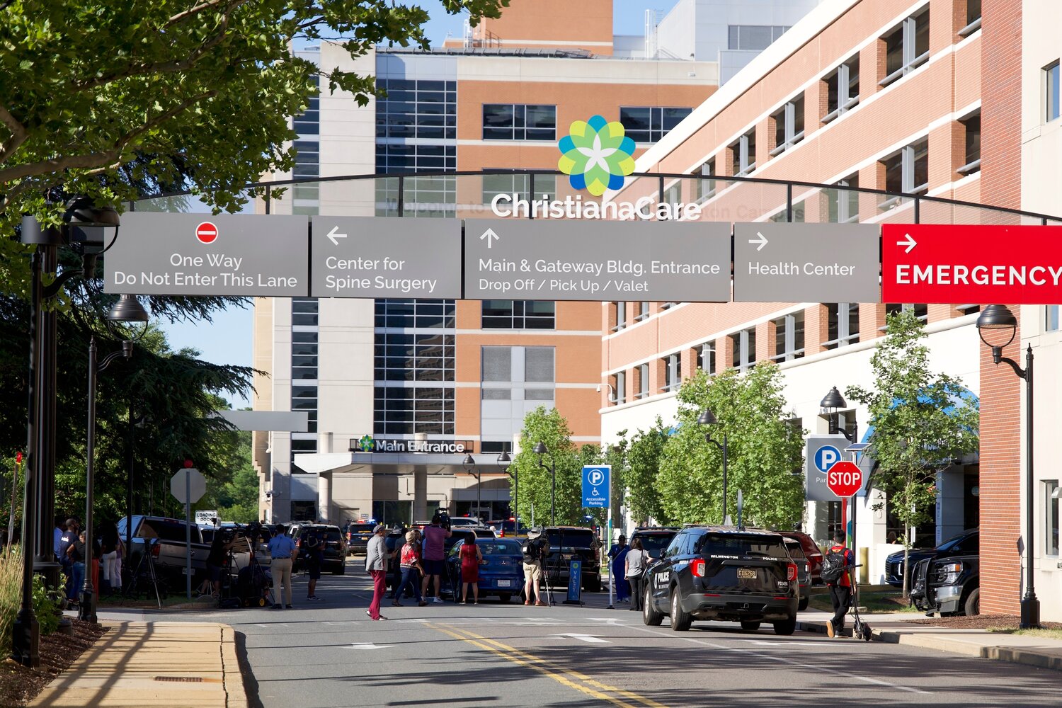 Delaware hospital locked down after 2 people were shot inside