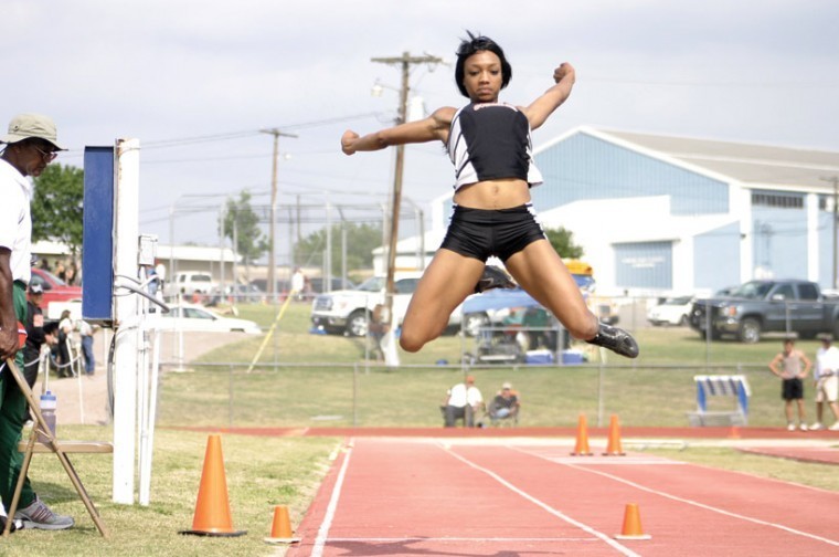 Senior Marlena Hunt qualified for state for the second consecutive year in the triple jump event. Hunt out-jumped District 28-3A foe Tashona Williams of Sam Houston at the Region IV class 3A meet at Calallen’s Phil Danaher Stadium in Corpus Christi this week.