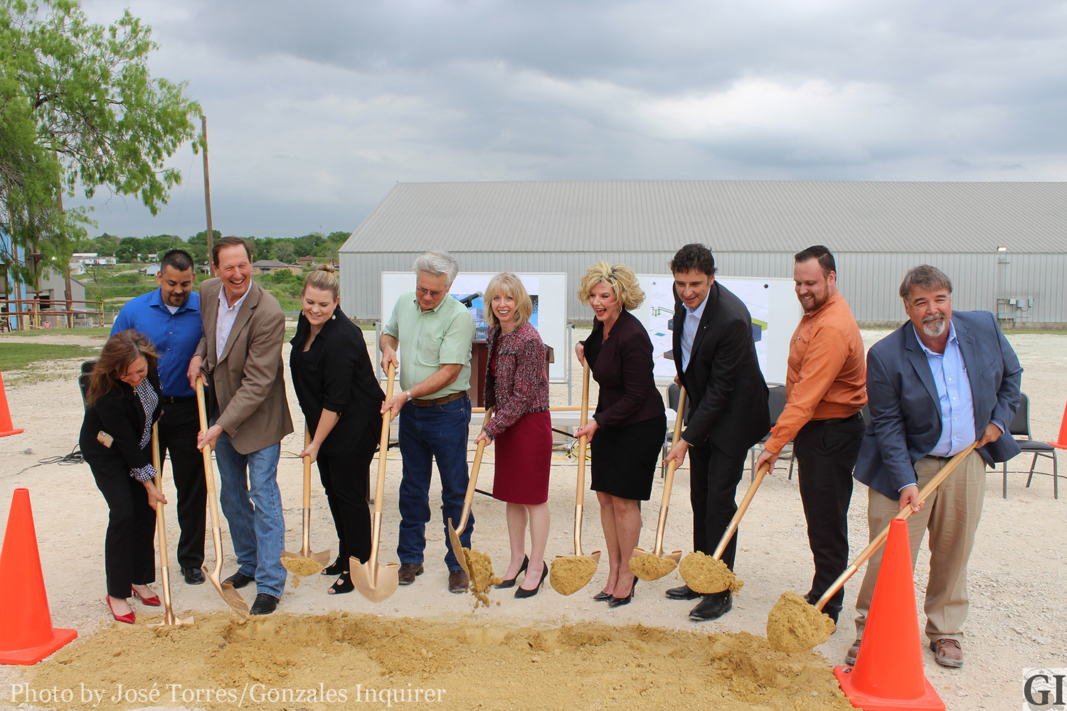 The groundbreaking ceremony for BYK’s historic $50 million expansion project took place on Thursday, April 12. Pictured with the first shovels are: Dr. Kim Strozier of the Gonzales Independent School District, Justin Schwausch of GVEC and a member of the GISD school board, Arturo, a manager at BYK, Judge David Bird, Lindsay Dennis (Governor’s Office), Dr. Ken Gottwald from the Gonzales Hospital District, Alison Avery (BYK North American operations president), Mayor Connie Kacir, Dr. Stephan Glander, BYK World operations president), Dewey Smith, and Glenn West, general manager at BYK in Gonzales, Texas.