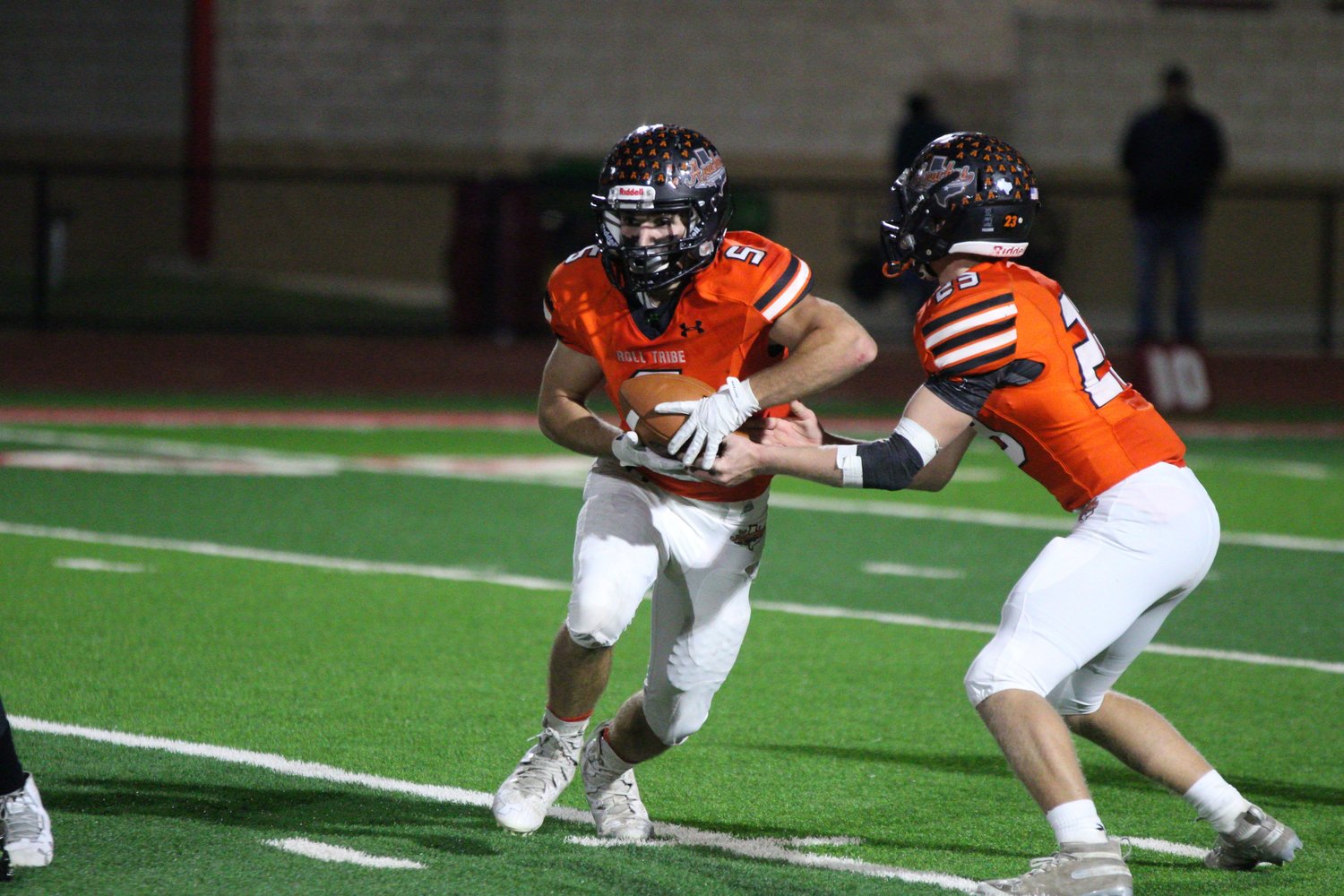 Seth Gibson (5) had four touchdowns and nearly 200 yards rushing in Gonzales' 35-15 victory over Kingsville in the bi-district round.