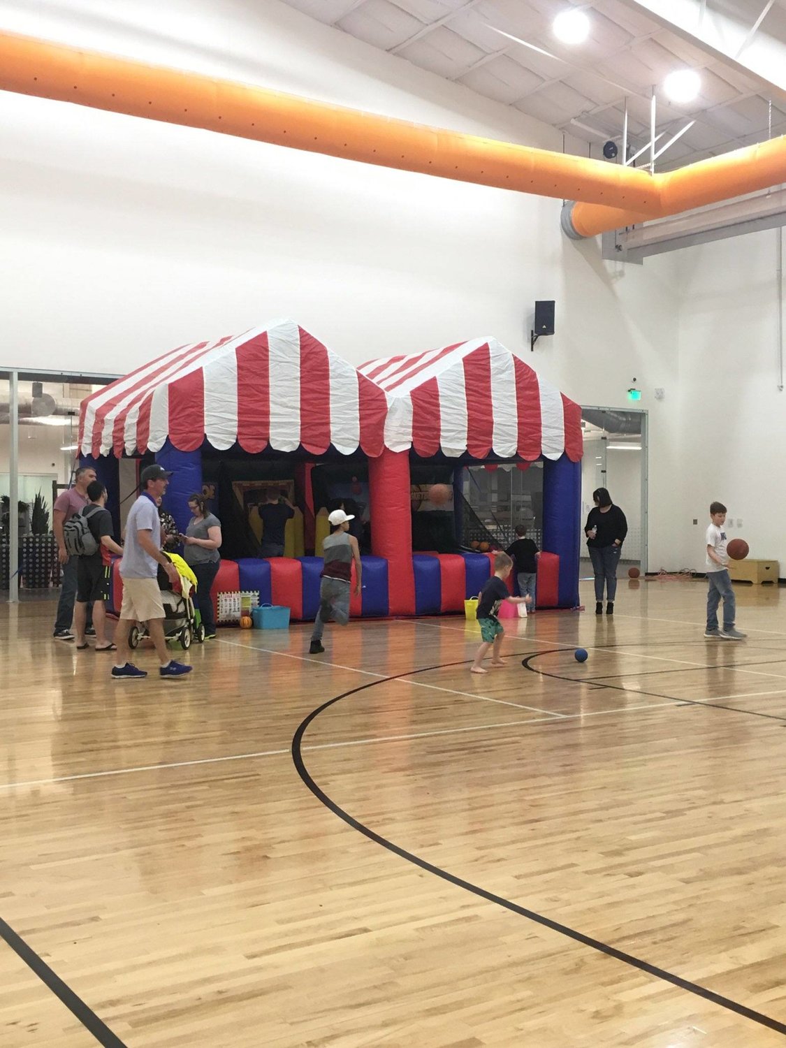 Gonzales Healthcare Systems employees and their families had loads of fun last Saturday, playing games and jumping on inflatables.