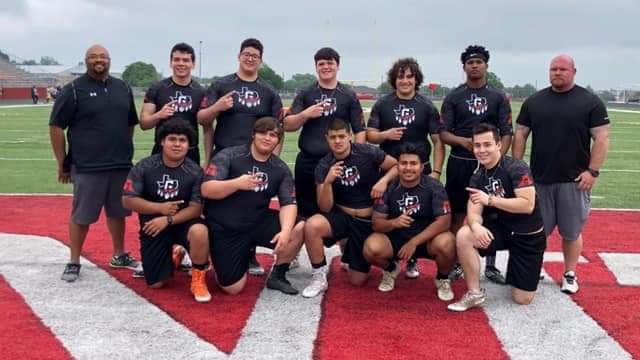 The Gonzales Apaches participated in Fredericksburg’s Battlin’ Billie Lineman Challenge and placed second to the hosts, beating out teams like Navarro, Burnet and Wimberley.