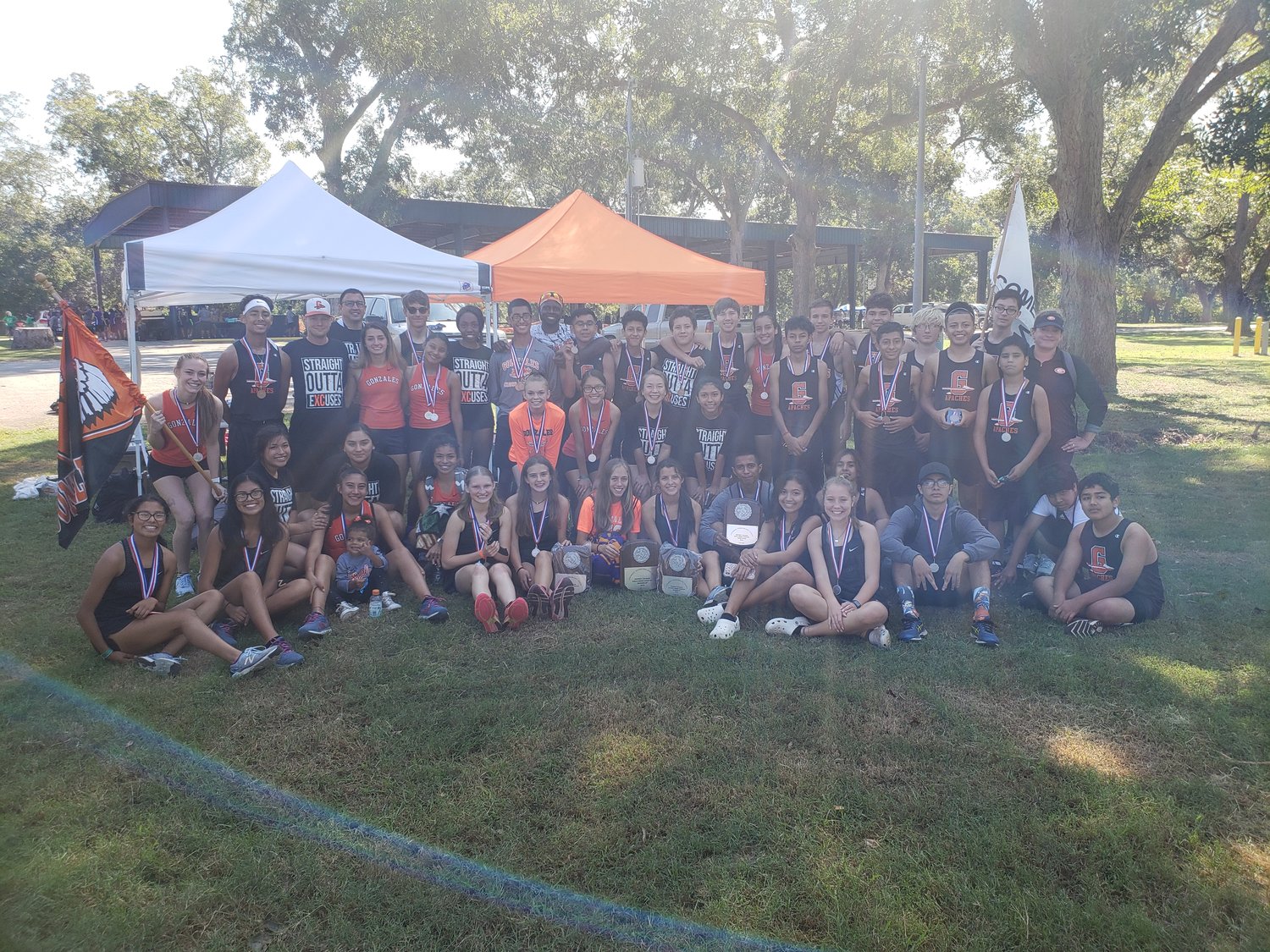 The Gonzales Apaches boys’ and girls’ cross-country teams are advancing to the Region IV-4A meet after placing in the top three in the District 30-4A meet on Tuesday.