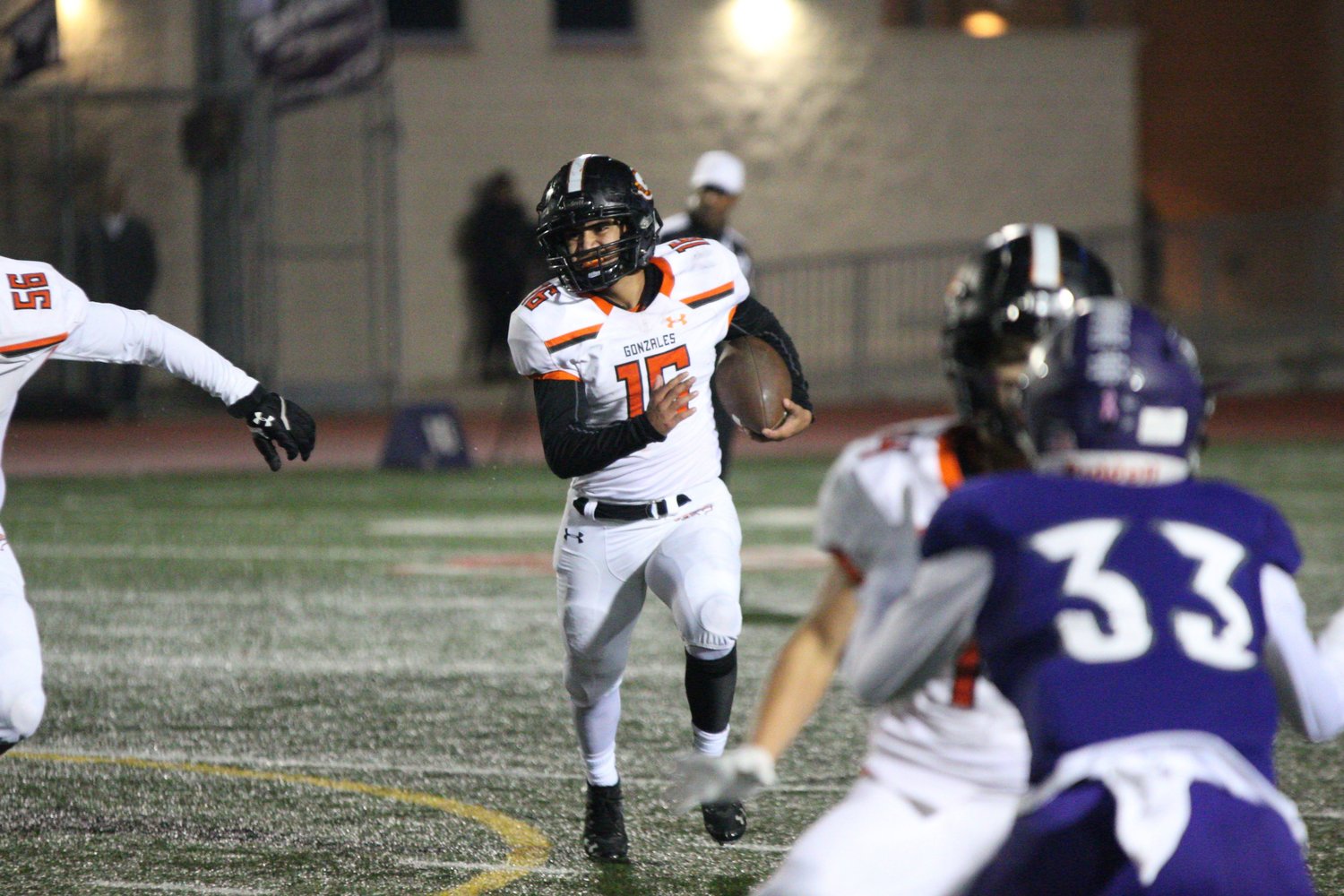 Cesar Matamoros (16) was one of five different ball carriers for the Gonzales Apaches in their 23-9 victory over Boerne on Thursday.
