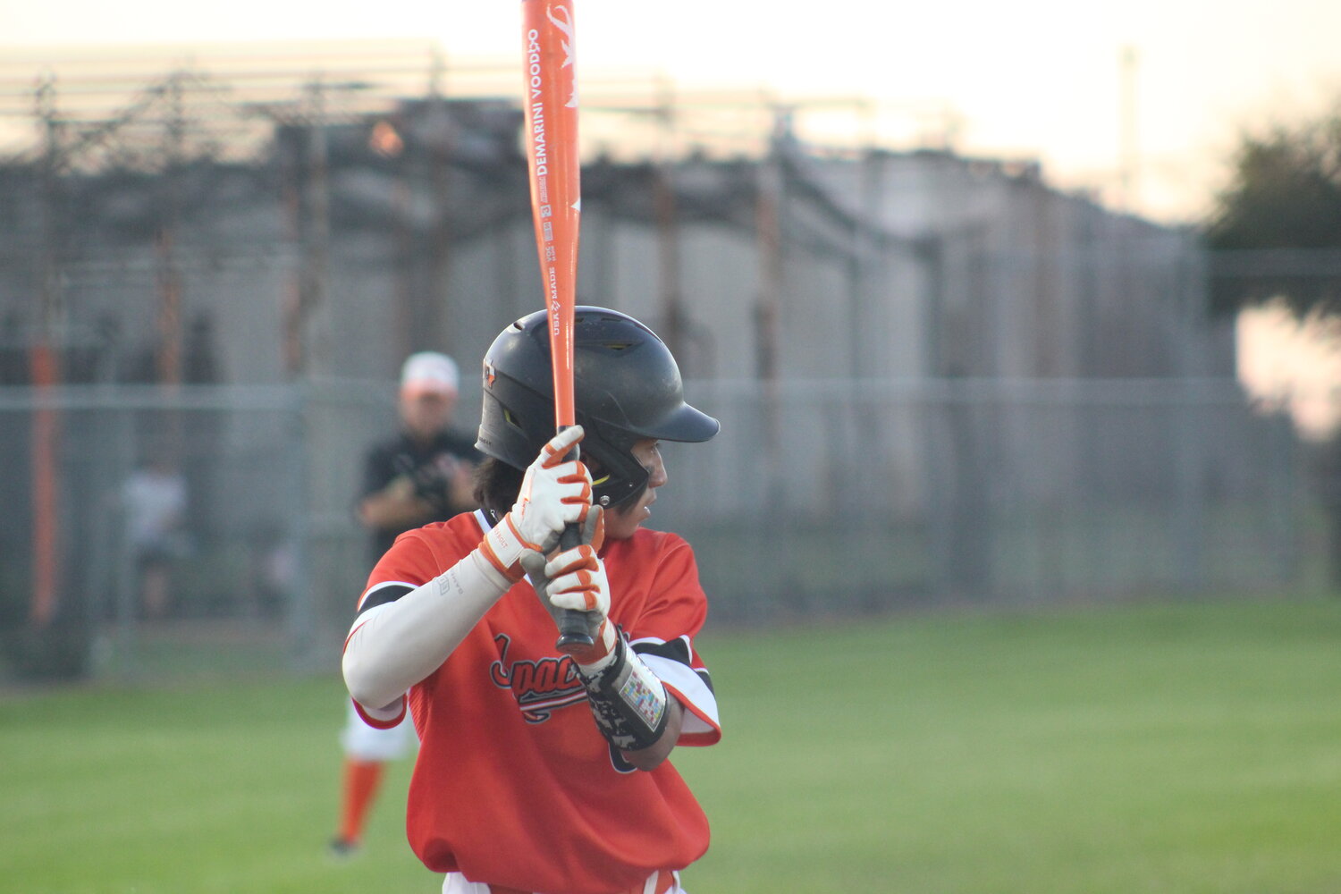 Apaches freshman James 
Sanchez (6) at bat against the San Antonio JFK 
Rockets in game two of the district series Tuesday, 
April 2.