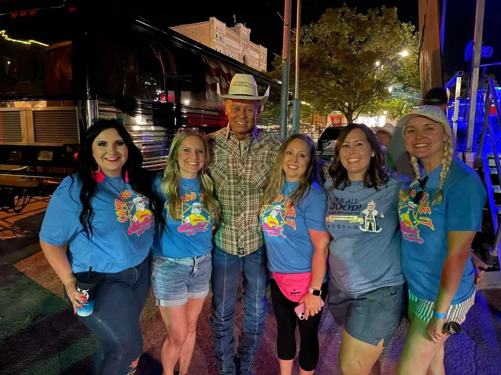 CATI Committee members with Neal McCoy before his performance in 2022.