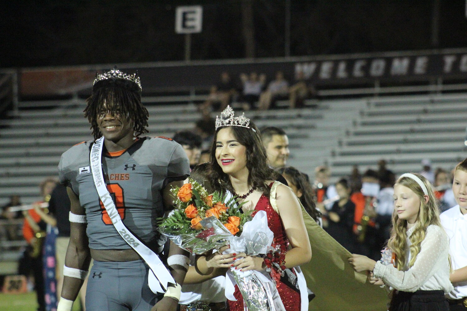 Gonzales High School names Jermane Upshaw (left) andKilee Schwausch (right) the 2024 homecoming king and queen at the Smithville game Friday, Oct. 4 at Apache Stadium.